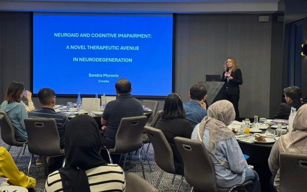 Kuala Lumpur Dinner Symposium — Expanding Approaches in Alzheimer’s Disease Management 8 1763548029317