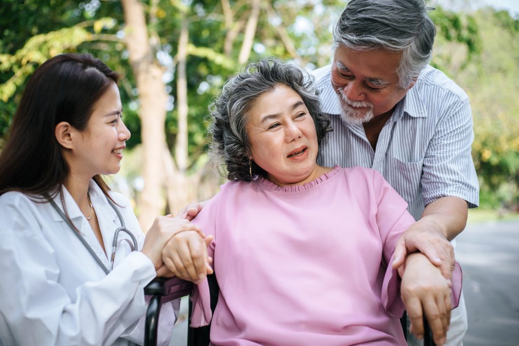 ACV en personas mayores de 80 años: síntomas, tratamiento y recuperación 3 ACV en personas mayores de 80 años