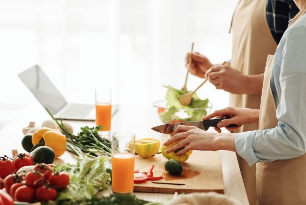 healthy eating and vegetarianism in senior age GX35AL2 min