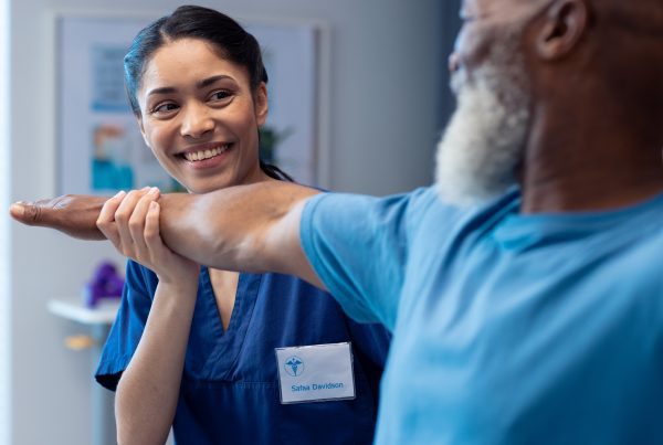 Hiperreflexia espástica: causas, sintomas e manejo clínico 6 Spastic hyperreflexia